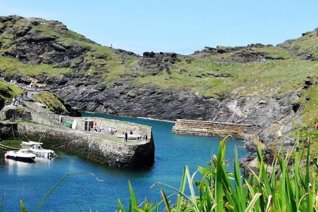 Kallowen Cottage At Crackington Haven, Near Bude And Boscastle, Cornwall Bagian luar foto